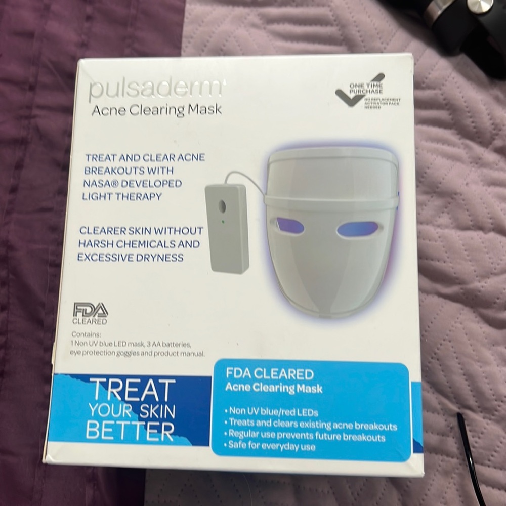 Pulsaderm acne clearing mask.